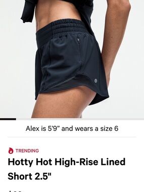 Lululemon Hotty Hot High-Rise Lined
Short 2.5" navy 8